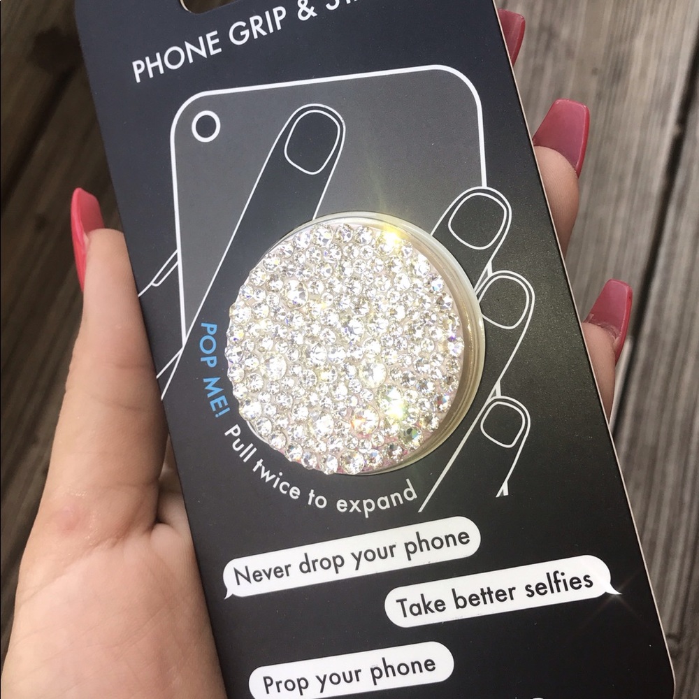 Swarovski Crystals Encrusted Popsocket.